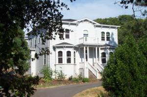 Bed and breakfast plus cabin near Yosemite National Park